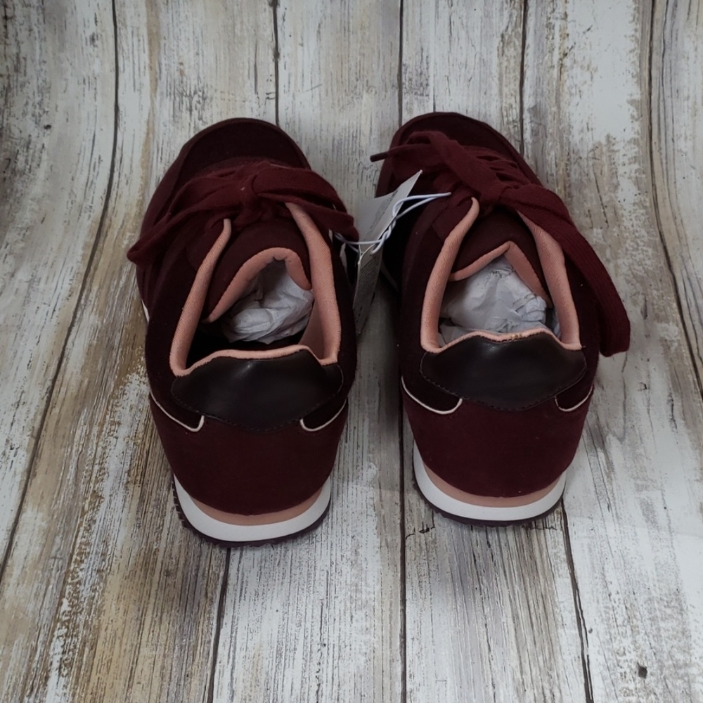 Burgundy sneakers - size 6 - Picture 4 of 7